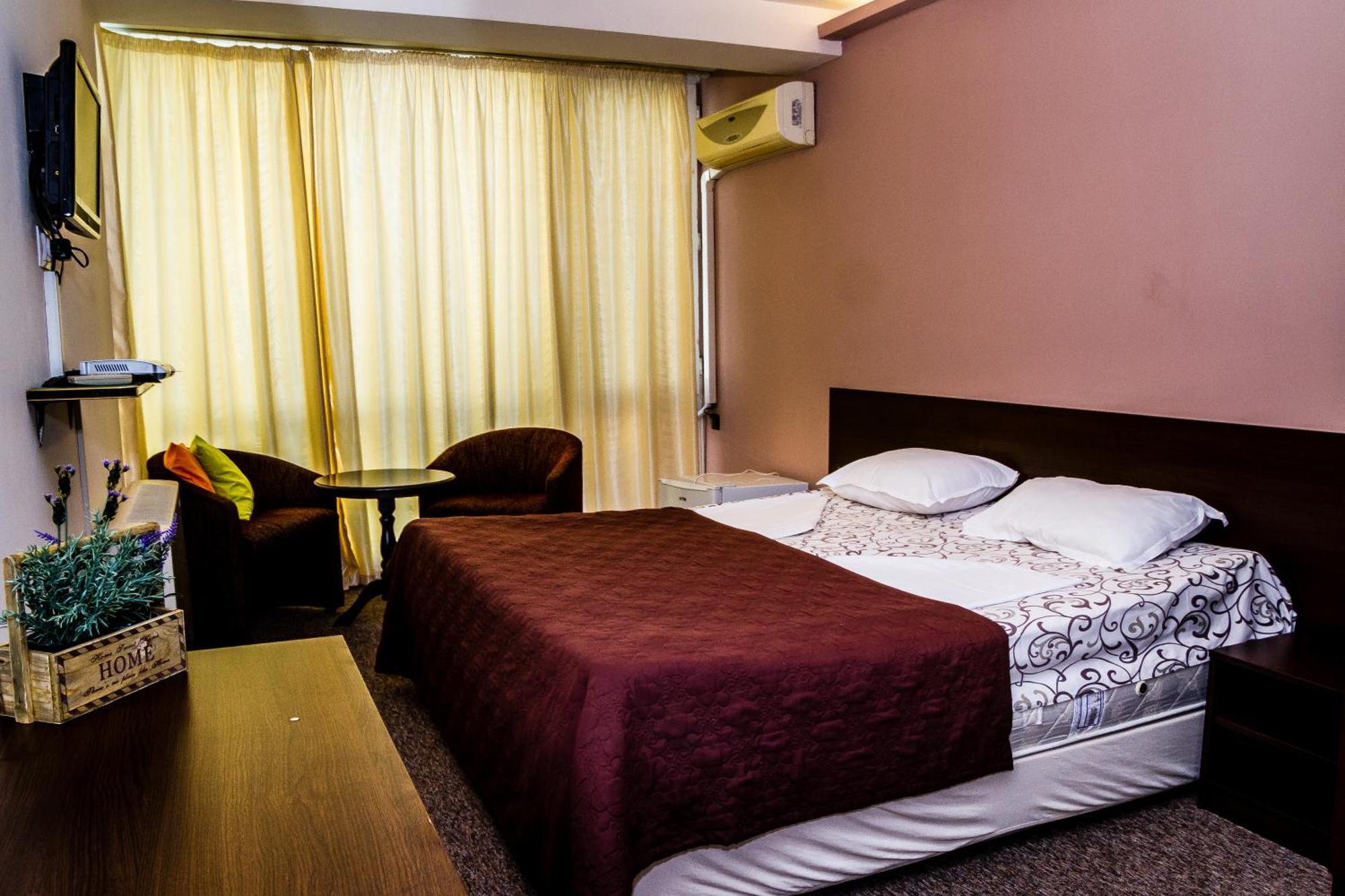 Sezoni South Burgas Hotel Buitenkant foto