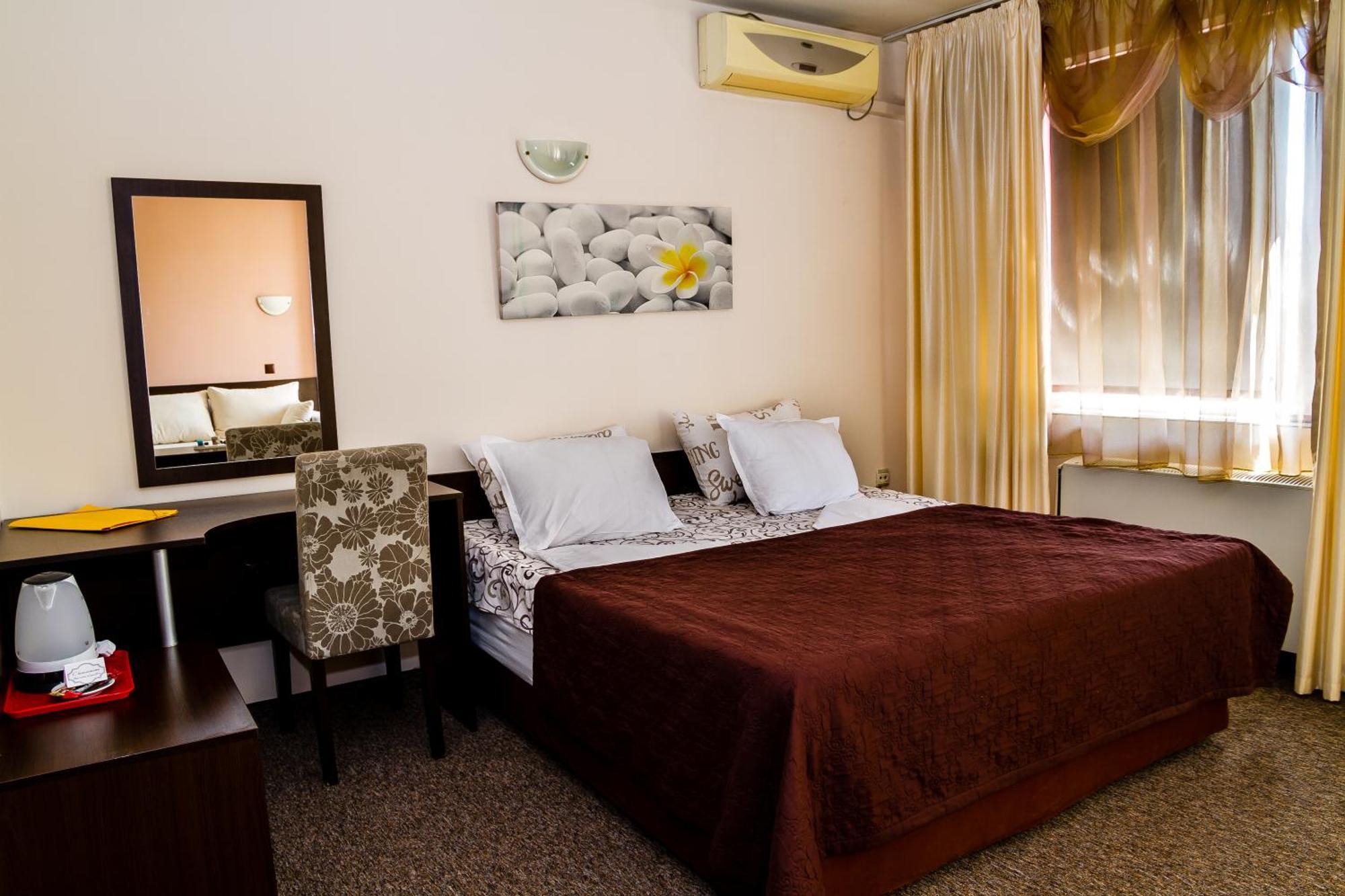 Sezoni South Burgas Hotel Buitenkant foto